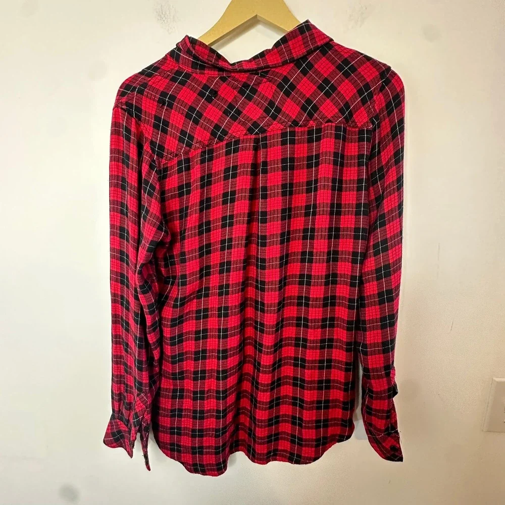 Rails plaid button